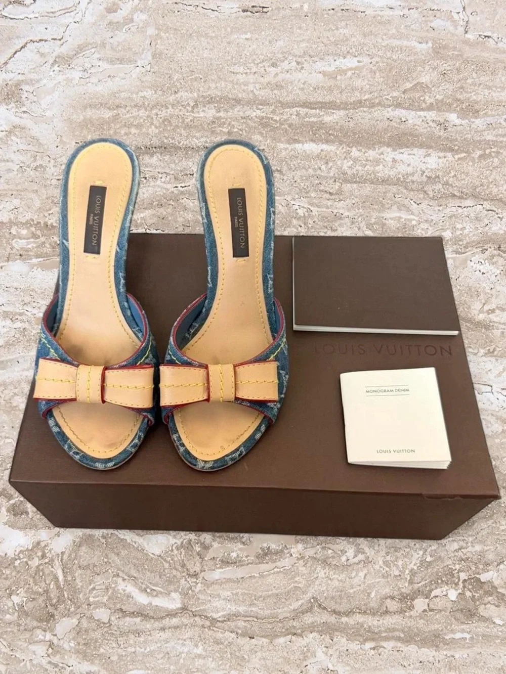 RARE Louis Vuitton Denim Monogram Bow Kitten Heel Mules Sandals Slides & Box - Picture 2 of 7